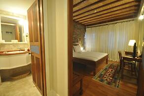 El Vino Hotel Suites - Special Class