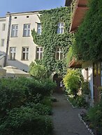 Globtroter Guest House