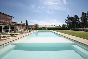 Guadalupe Tuscany Resort