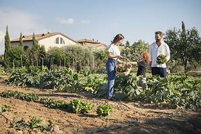 Guadalupe Tuscany Resort