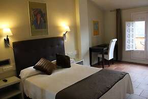 Hotel Leonor de Aquitania