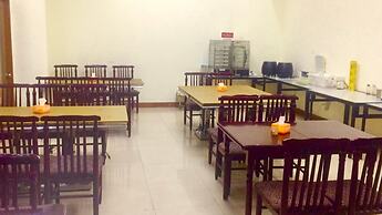 Sicily Hotel - Beijing Railway Station Temple of Heaven Dongmen Subway