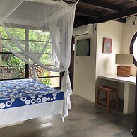 Bloo Lagoon Eco Village