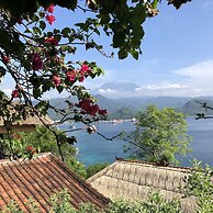 Bloo Lagoon Eco Village