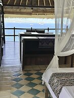 Bloo Lagoon Eco Village