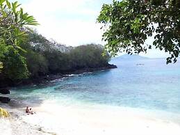 Bloo Lagoon Eco Village