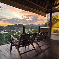 Bloo Lagoon Eco Village