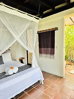 Bloo Lagoon Eco Village