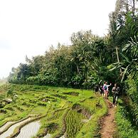 Bloo Lagoon Eco Village