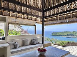 Bloo Lagoon Eco Village