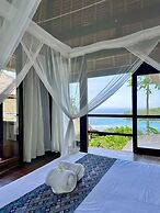 Bloo Lagoon Eco Village