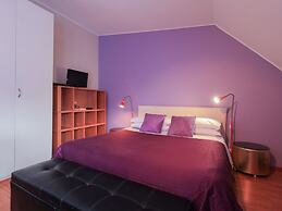 Residence House Aramis Down Town