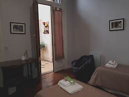 Sabatico Travelers Hostel & Guesthouse