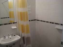 Sabatico Travelers Hostel & Guesthouse