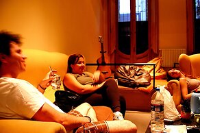 Sabatico Travelers Hostel & Guesthouse