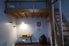 Sabatico Travelers Hostel & Guesthouse