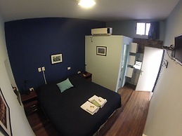 Sabatico Travelers Hostel & Guesthouse