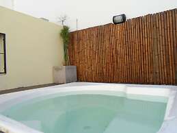 Sabatico Travelers Hostel & Guesthouse