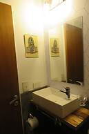 Sabatico Travelers Hostel & Guesthouse