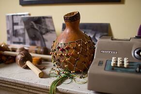 Sabatico Travelers Hostel & Guesthouse