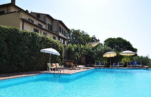 Villa Casalecchi Country Hotel