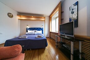 Neopalimovsky pereulok