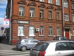 Neopalimovsky pereulok