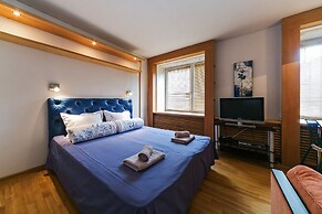 Neopalimovsky pereulok