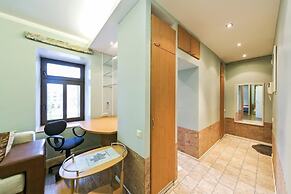 Neopalimovsky pereulok