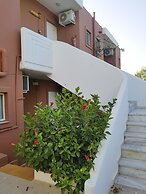 Jonathan Studio Apartments