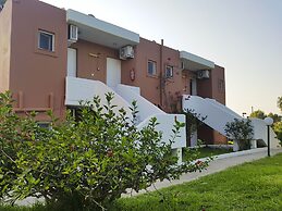 Jonathan Studio Apartments