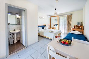 Jonathan Studio Apartments