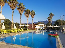 Jonathan Studio Apartments