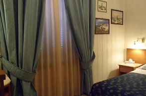 Hotel Alba