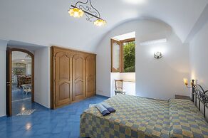 Villa il Frantoio and Lilmar