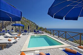 Villa il Frantoio and Lilmar