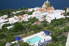 Villa il Frantoio and Lilmar