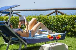 Villa il Frantoio and Lilmar