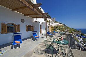 Villa il Frantoio and Lilmar