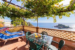 Mendolia Beach Hotel