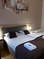 Hotel Pension Elegia am Kurfürstendamm