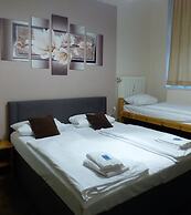 Hotel Pension Elegia am Kurfürstendamm