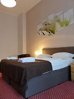 Hotel Pension Elegia am Kurfürstendamm