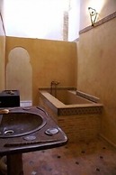 Riad Felloussia