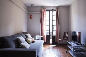 AinB Las Ramblas-Guardia Apartments