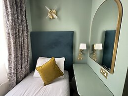 Bloomsbury Palace Hotel