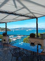 Hotel Paradiso