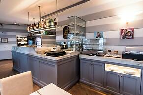 Hotel Laurin