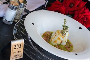 Piccolo Hotel