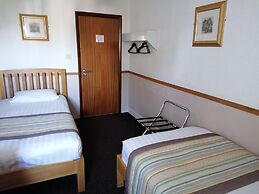 London Visitors Hotel